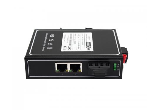  Non-Managed Industrial Ethernet Media Converter with PoE, 2-Port Gigabit Ethernet .