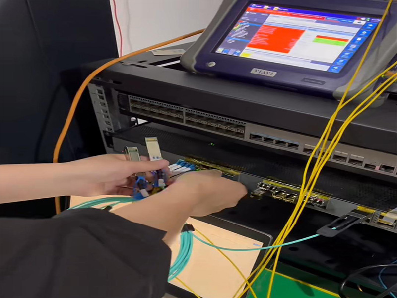 Preferito per Data Center / Stazioni Base 5G | Cavi ottici attivi AOC, tasso di riacquisto del 95%